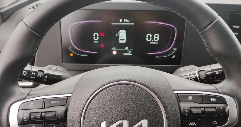 Kia Sportage cena 115600 przebieg: 16345, rok produkcji 2023 z Łowicz małe 379